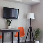 Amazing Capitol Hill Apartment With Free Parking!