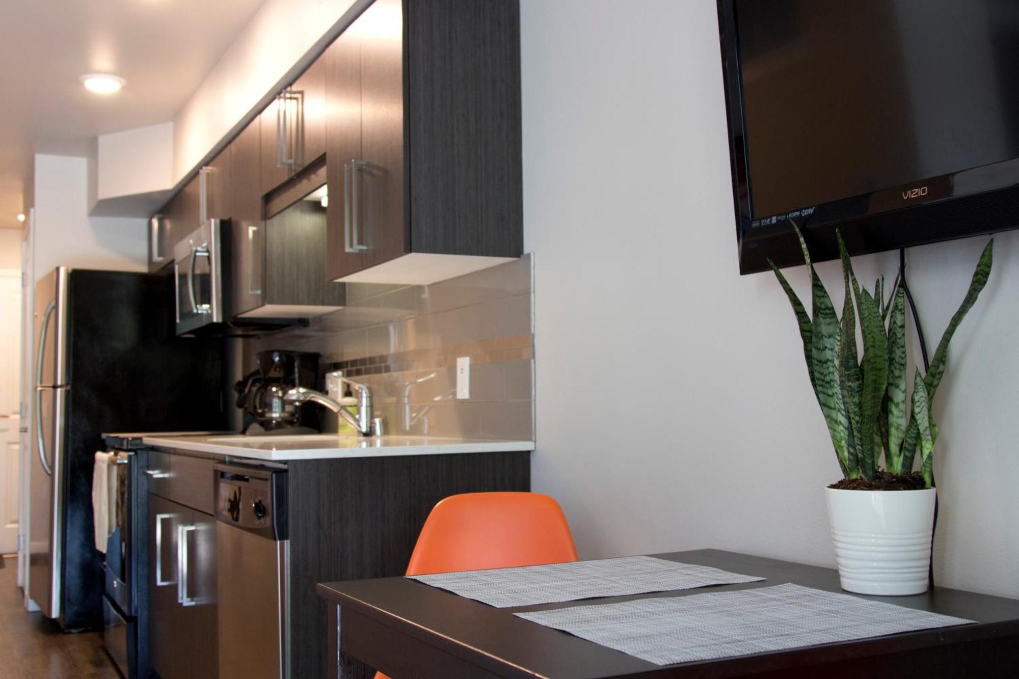 Apartment Amazing Capitol Hill With Free Parking!